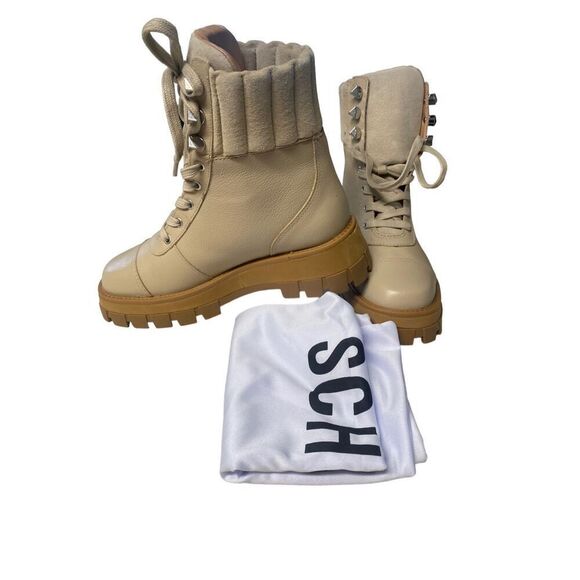 Schutz Wooman’s Sutton Bootie in Oyster Size 6.5 New with Defect - Picture 6 of 7